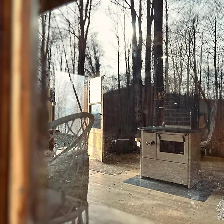 Chalet Somova Gora In The Woods