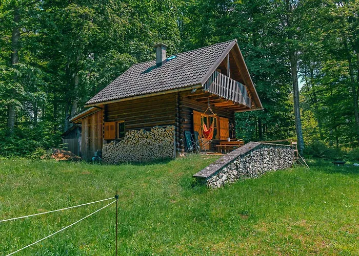 Somova Gora In The Woods בקתה